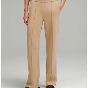 Lululemon Athletica Tan Trousers